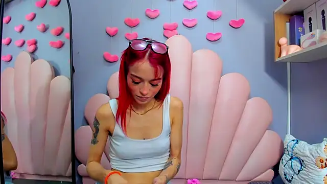 luci miller online show from 17, 4, 2026