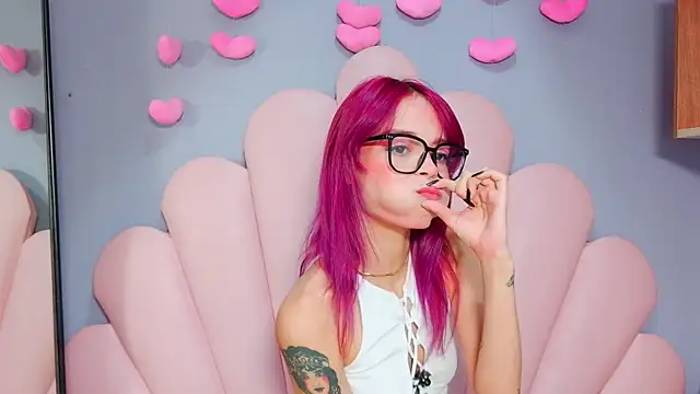 luci miller online show from 3, 7, 2026