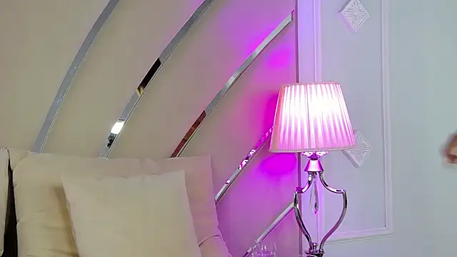 IvyNox online show from 6, 6, 2026