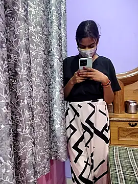 Snapshot of Student12th chatting on 14, 11, 2025 Student12th online show from 14, 11, 2025