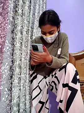 Snapshot of Student12th chatting on 23, 11, 2025 Student12th online show from 23, 11, 2025