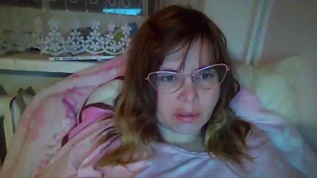 HornyElena online show from 4, 12, 2025