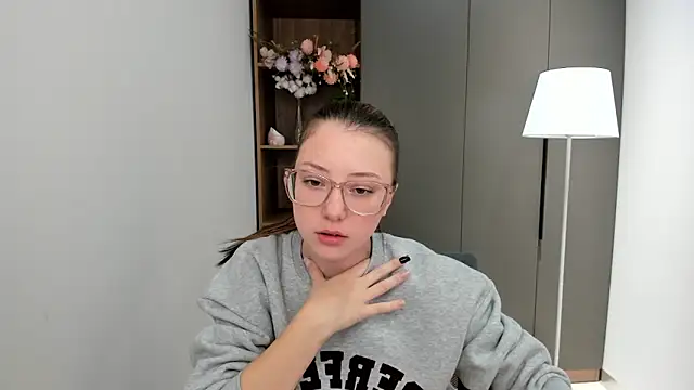 MarguriteNorwood online show from 6, 11, 2025