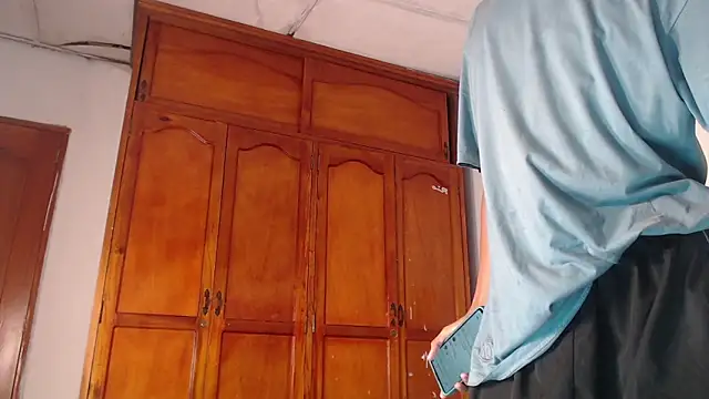 Tessachains 2  online show from 17, 2, 2026