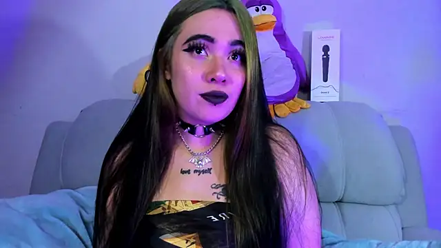 Snapshot of Lilith_Zenith_ chatting on 8, 11, 2025 Lilith Zenith online show from 8, 11, 2025