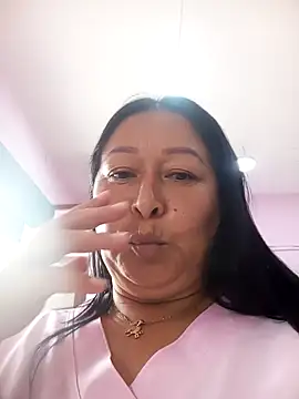 Snapshot of keilaJhonsom1 chatting on 18, 11, 2025 keilaJhonsom1 online show from 18, 11, 2025