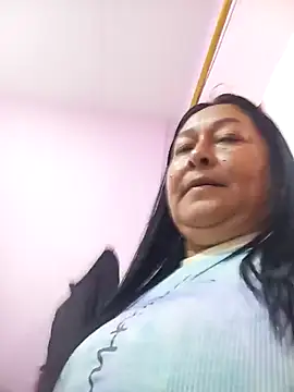 Snapshot of keilaJhonsom1 chatting on 20, 11, 2025 keilaJhonsom1 online show from 20, 11, 2025