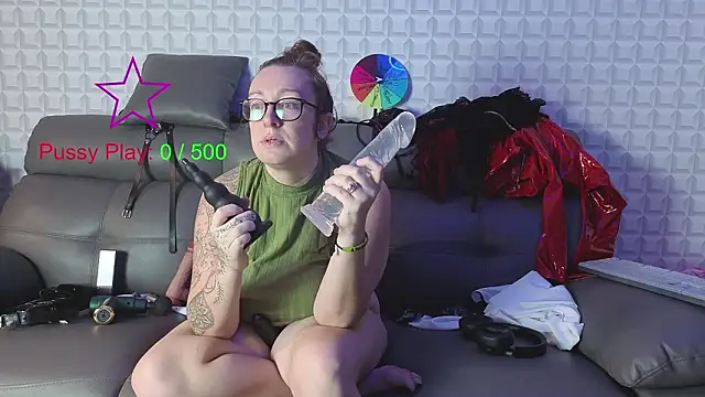 JadeStarUK online show from 11, 3, 2026