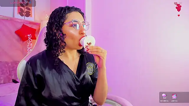 Snapshot of DemiJones_ chatting on 15, 2, 2026 DemiJones online show from 15, 2, 2026