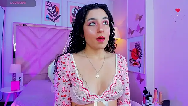 Snapshot of DemiJones_ chatting on 18, 2, 2026 DemiJones online show from 18, 2, 2026