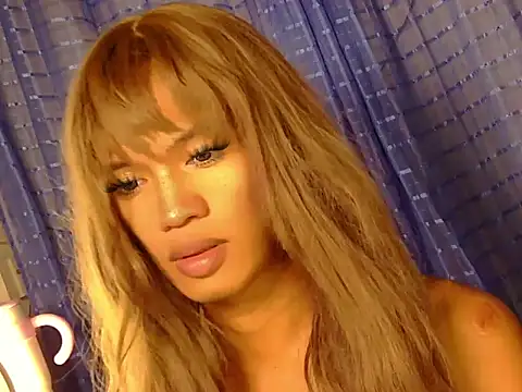 Snapshot of JBerna07 chatting on 2, 12, 2025 JBerna07 online show from 2, 12, 2025