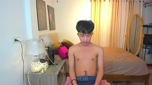 Urloverhardcock online show from 6, 3, 2026