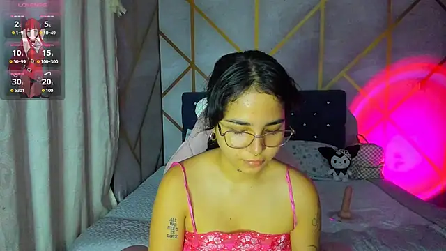  vaiolet owo online show from 3, 3, 2026