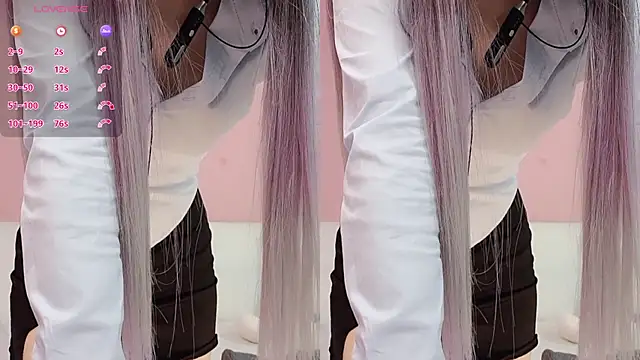 Snapshot of ChloeFozzy chatting on 7, 11, 2025 ChloeFozzy online show from 7, 11, 2025