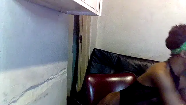 Nikistickyxx25 online show from 25, 11, 2025