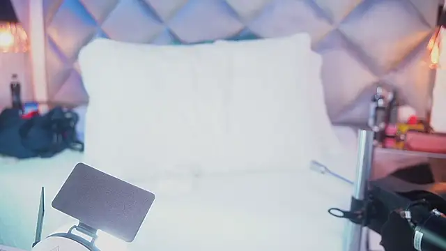 crystal gilton online show from 6, 4, 2026