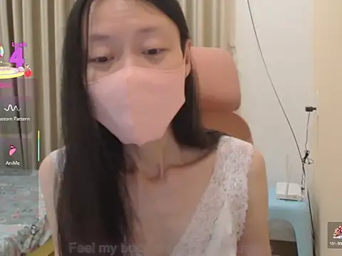 Lil-Cherries online show from 16, 11, 2025