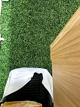 Snapshot of Sara__Secret chatting on 25, 11, 2025 Sara Secret online show from 25, 11, 2025