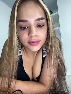 Sara  Secret online show from 16, 12, 2025