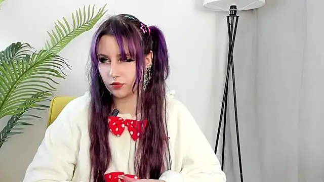 KishaRowsey online show from 7, 11, 2025