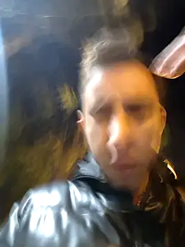 Snapshot of slowdownricK_ chatting on 15, 11, 2025 slowdownricK online show from 15, 11, 2025