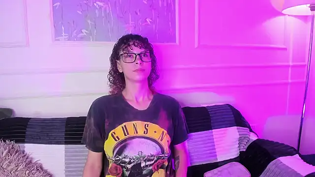 Snapshot of AliceMadnes chatting on 19, 3, 2026 AliceMadnes online show from 19, 3, 2026