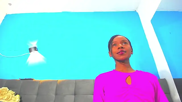 Aliis Love online show from 25, 11, 2025