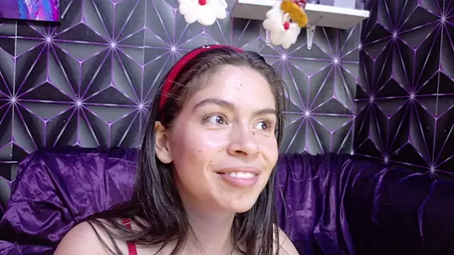 emilygrooe online show from 1, 12, 2025