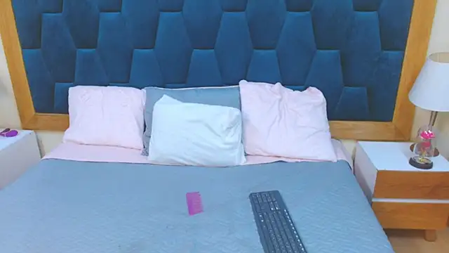 morrigan luxus2 online show from 31, 1, 2026