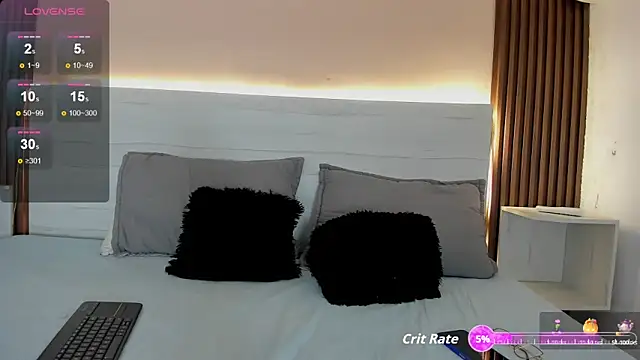 Snapshot of esmeralda_4_ chatting on 10, 11, 2025 esmeralda 4 online show from 10, 11, 2025