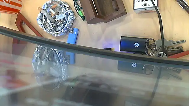 Snapshot of samia42 chatting on 15, 11, 2025 samia42 online show from 15, 11, 2025