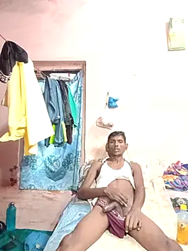 Snapshot of AjitArti chatting on 9, 11, 2025 AjitArti online show from 9, 11, 2025