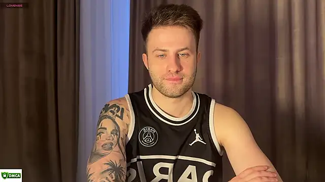 Snapshot of dominantrodri chatting on 2, 2, 2026 dominantrodri online show from 2, 2, 2026