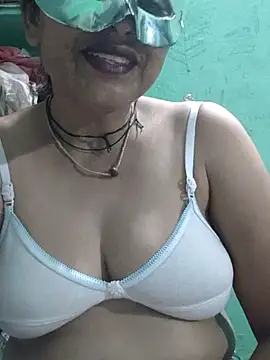 Snapshot of Piya_Bakshi chatting on 26, 4, 2026 Piya Bakshi online show from 26, 4, 2026