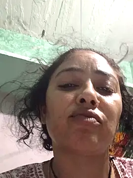 Snapshot of Piya_Bakshi chatting on 4, 6, 2026 Piya Bakshi online show from 4, 6, 2026