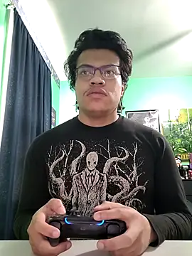 Snapshot of Crypticfreak50 chatting on 7, 11, 2025 Crypticfreak50 online show from 7, 11, 2025