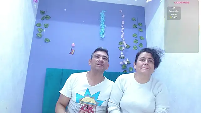 avictoriacruzcm online show from 8, 11, 2025