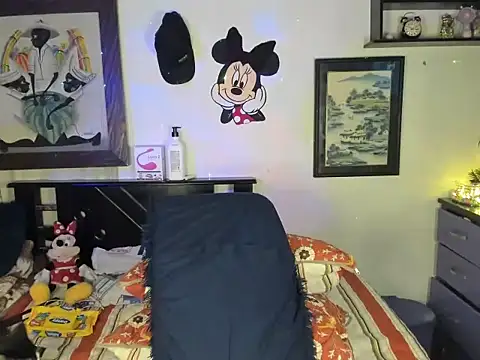 Snapshot of JUANBIGCOCK21CM chatting on 24, 11, 2025 JUANBIGCOCK21CM online show from 24, 11, 2025