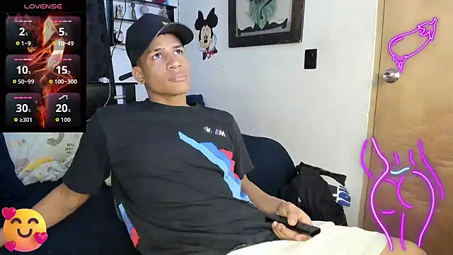 Snapshot of JUANBIGCOCK21CM chatting on 6, 1, 2026 JUANBIGCOCK21CM online show from 6, 1, 2026