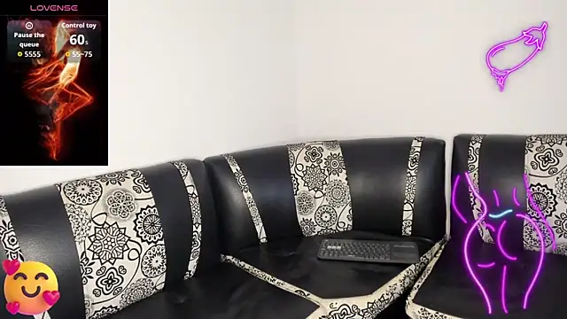 Snapshot of JUANBIGCOCK21CM chatting on 6, 4, 2026 JUANBIGCOCK21CM online show from 6, 4, 2026