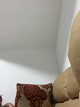 17-ABBY 01 online show from 21, 11, 2025