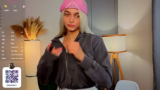 Snapshot of AdameShoyer chatting on 22, 11, 2025 AdameShoyer online show from 22, 11, 2025