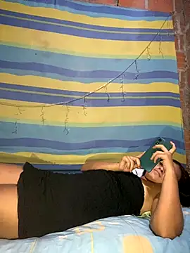 ArianandMichael online show from 8, 11, 2025