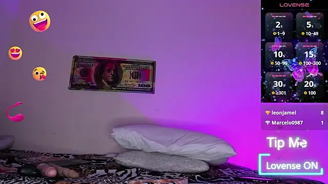 annahotdoll online show from 16, 4, 2026