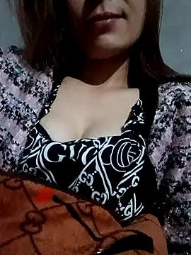 Lyla john online show from 10, 1, 2026