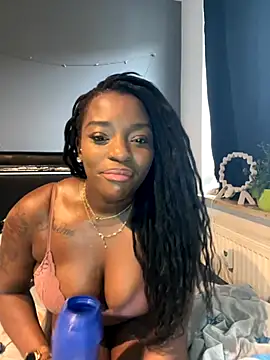 Snapshot of HotKaylaa chatting on 27, 11, 2025 HotKaylaa online show from 27, 11, 2025