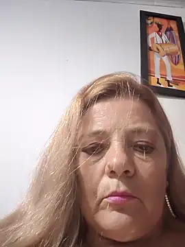 karlaanqui1 online show from 17, 4, 2026