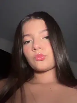 EmmiiGlow online show from 10, 2, 2026