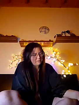 Persephone CH off online show from 28, 11, 2025