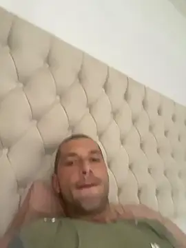 Kinkycouple142 online show from 1, 6, 2026